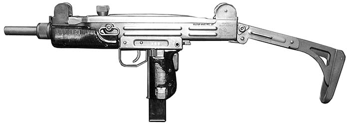 uzi submachine gun with silencer