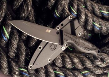 Back in Black: The Spyderco Aqua Salt