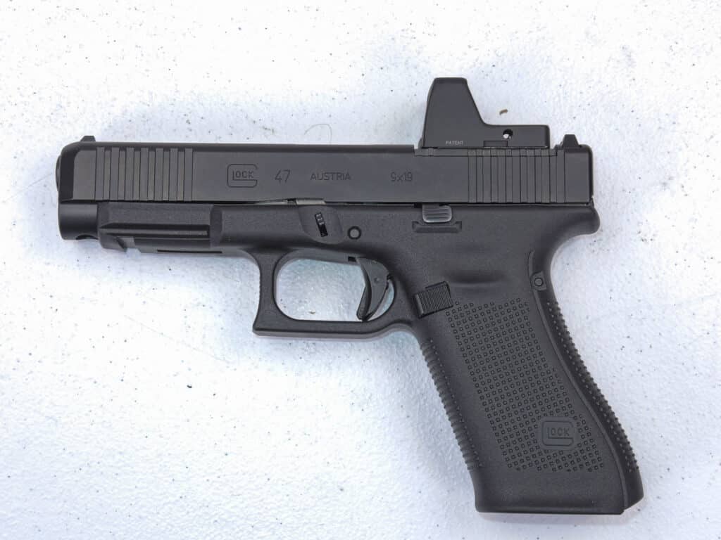 Glock 47: a new pistol clears customs!