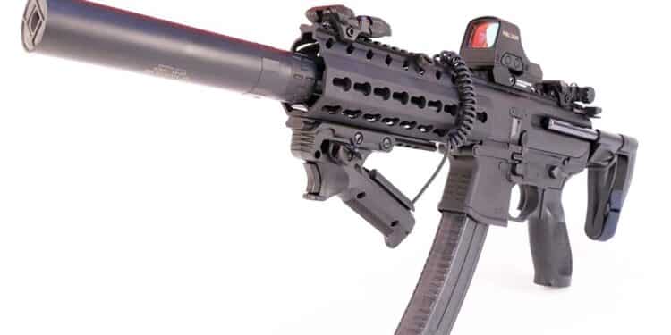 Of Rifle Foregrips, Form and Function: The WASP and Venom from FXD