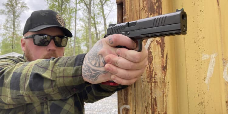 Dan Wesson Firearms DWX Pistol Review: Something Old, Something New
